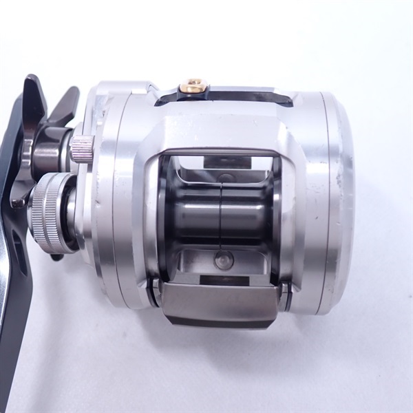 １５キャタリナベイジギングＢＪ２００ＳＨ－Ｌ　左